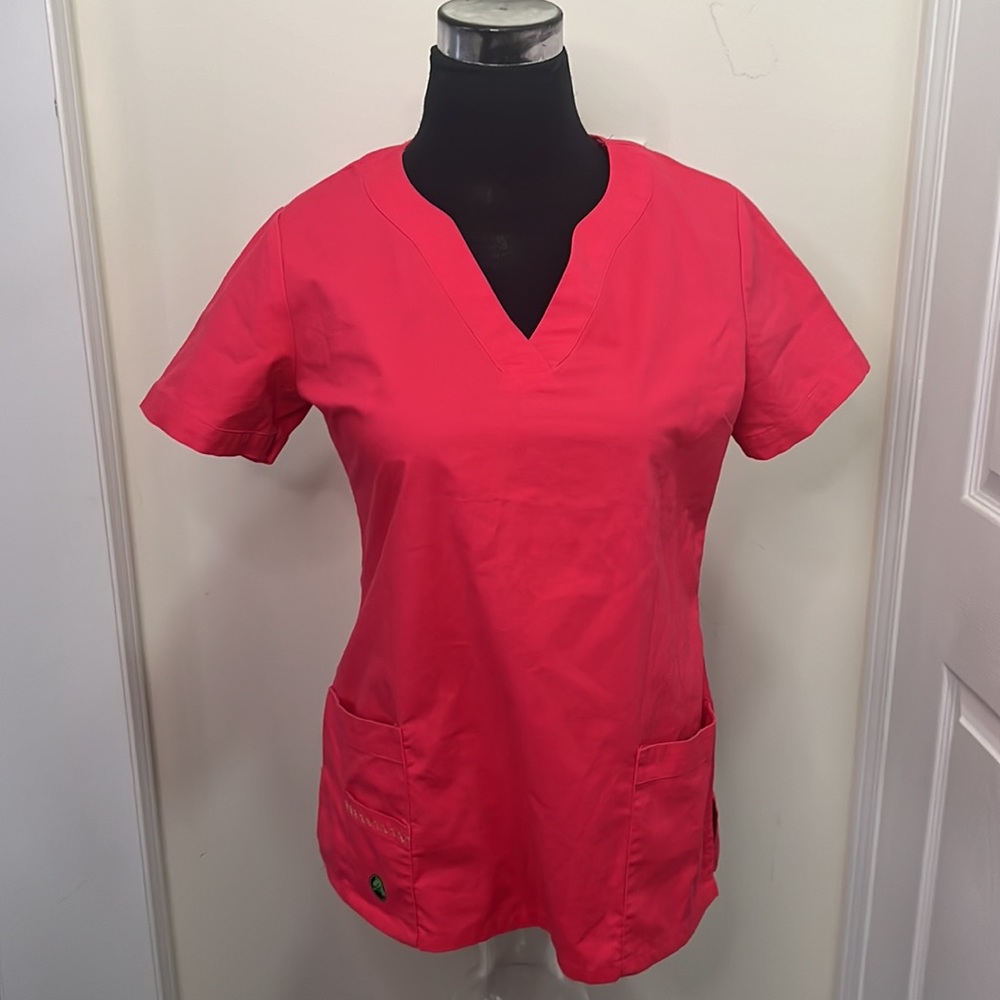 Crocs Pink V-neck 3 Pockets Scrub Top Size XS